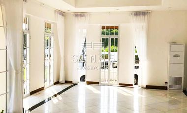 Haus zur Miete mit 6 Zimmer in Suan Luang, Bangkok