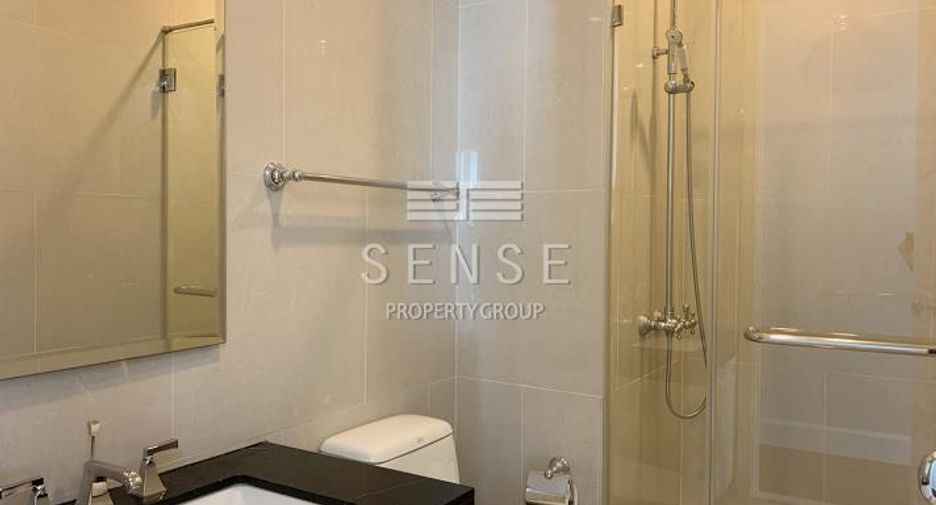 For rent 3 bedrooms condo in Watthana, Bangkok