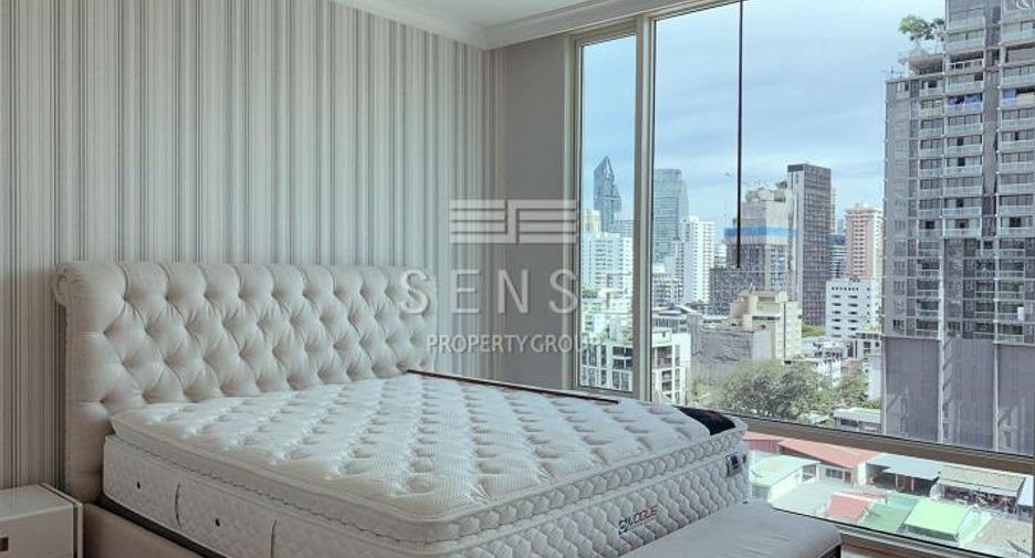 For rent 3 bedrooms condo in Watthana, Bangkok