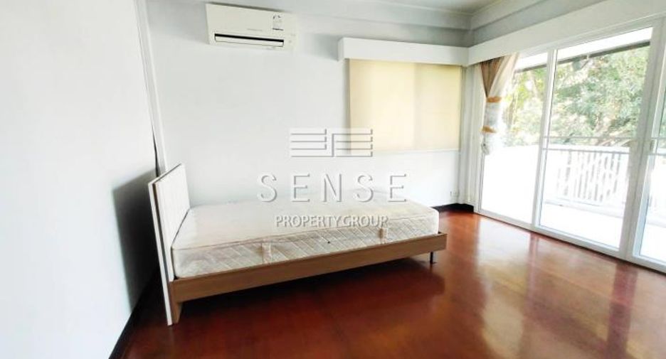 Casa en alquiler de 3 habitaciones en Suan Luang, Bangkok
