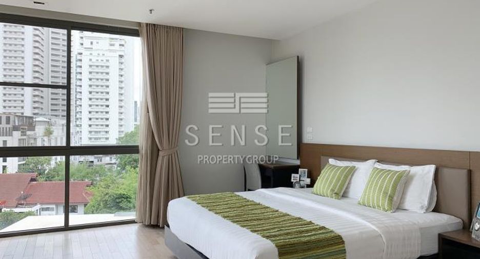 For rent 3 bedrooms condo in Watthana, Bangkok