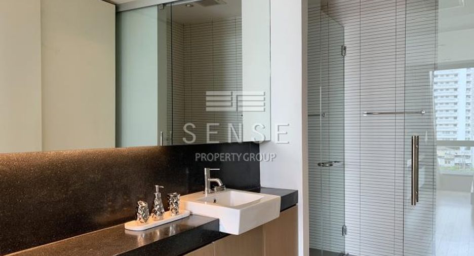 For rent 3 bedrooms condo in Watthana, Bangkok