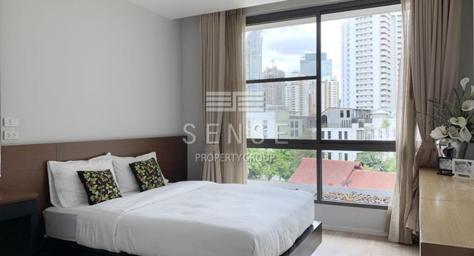 For rent 3 bedrooms condo in Watthana, Bangkok