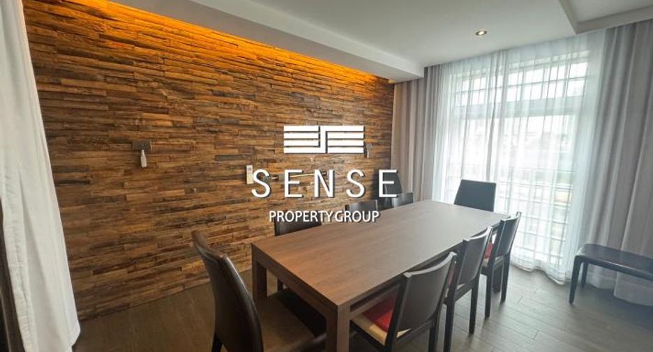 For rent 4 bedrooms condo in Watthana, Bangkok