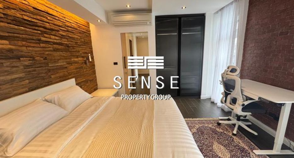 For rent 4 bedrooms condo in Watthana, Bangkok