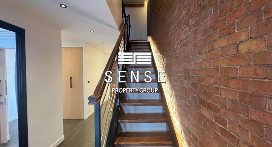 For rent 4 bedrooms condo in Watthana, Bangkok