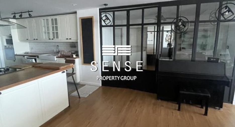 For rent 3 bedrooms condo in Watthana, Bangkok