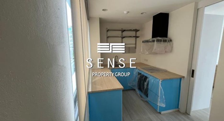 For rent 4 bedrooms house in Khlong Toei, Bangkok