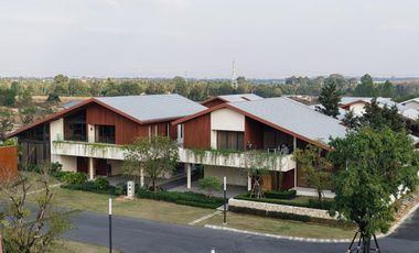 For sale 4 bedrooms house in Bang Lamung, Chonburi