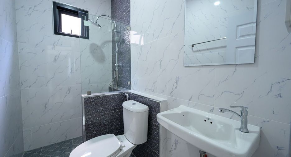 For sale 3 bedrooms house in Bang Lamung, Chonburi