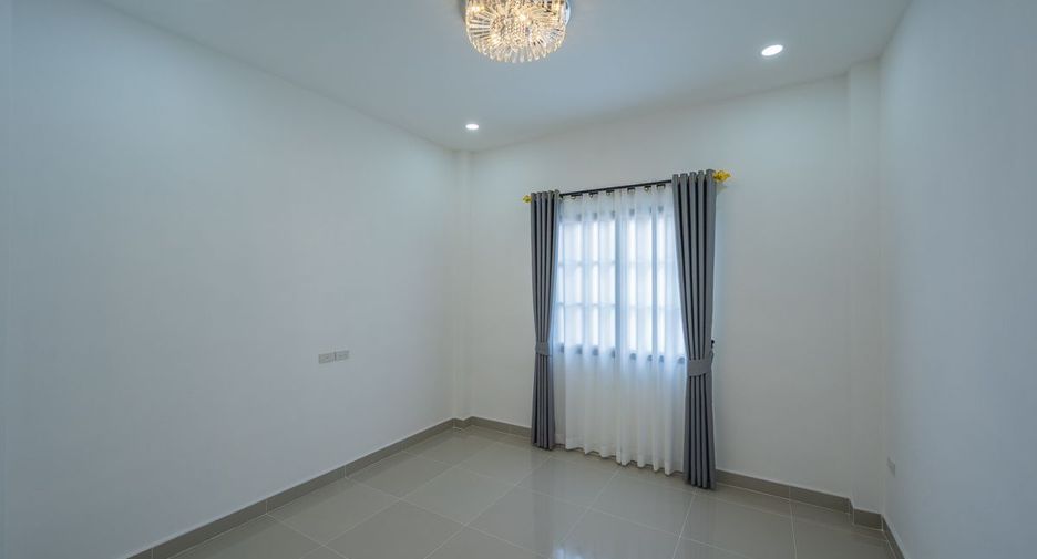For sale 3 bedrooms house in Bang Lamung, Chonburi