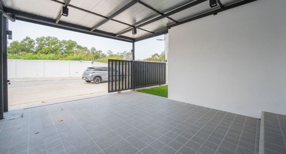 For sale 3 bedrooms house in Bang Lamung, Chonburi