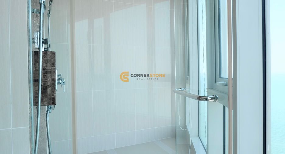 For sale 2 bedrooms condo in North Pattaya, Pattaya
