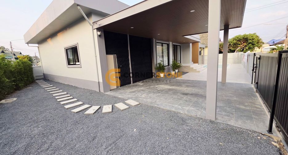 For sale 4 bedrooms house in Bang Lamung, Chonburi