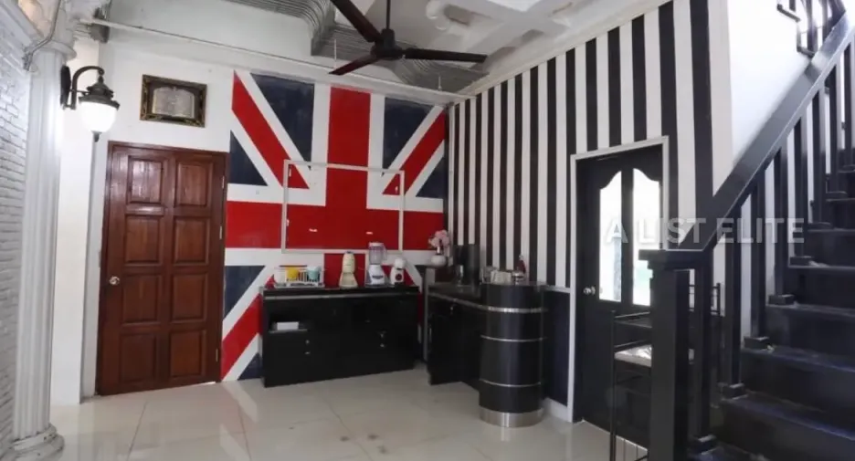 For rent 5 bedrooms house in Bang Kruai, Nonthaburi
