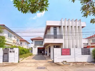 For rent 5 bedrooms house in Bang Kruai, Nonthaburi