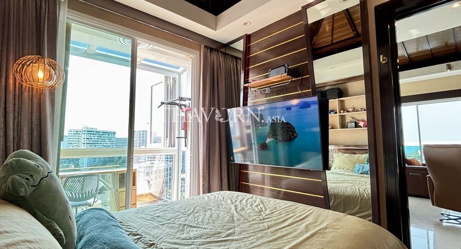 For sale 3 bedrooms condo in Bang Lamung, Chonburi