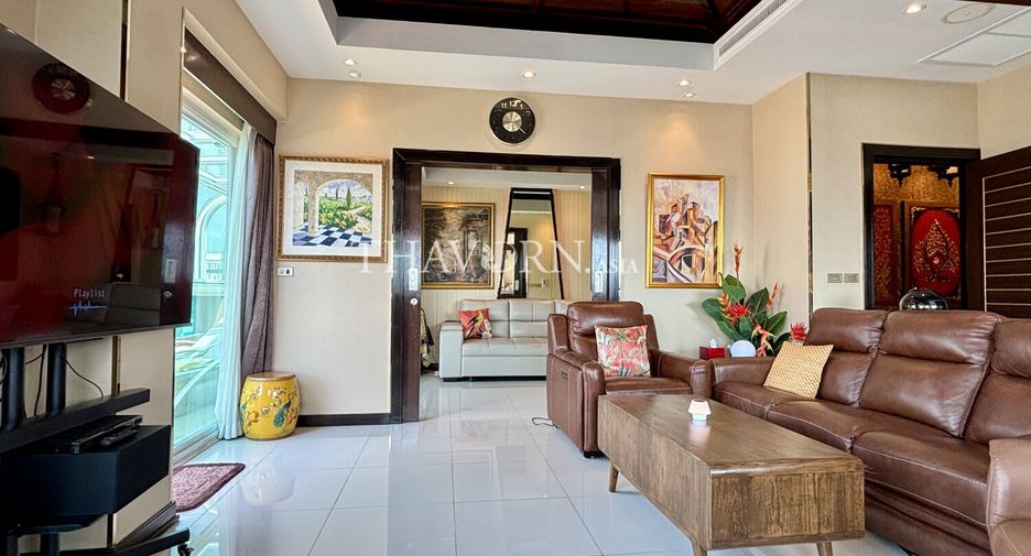 For sale 3 bedrooms condo in Bang Lamung, Chonburi