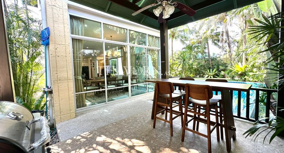 Haus zum Kauf mit 5 Zimmer in Sattahip, Chonburi
