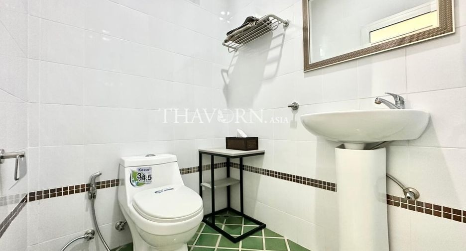 Haus zum Kauf mit 5 Zimmer in Sattahip, Chonburi