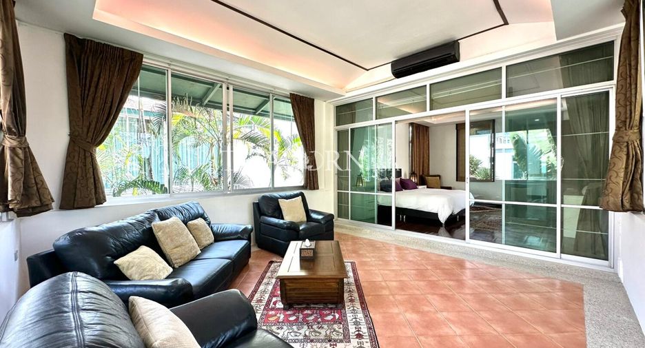 Haus zum Kauf mit 5 Zimmer in Sattahip, Chonburi