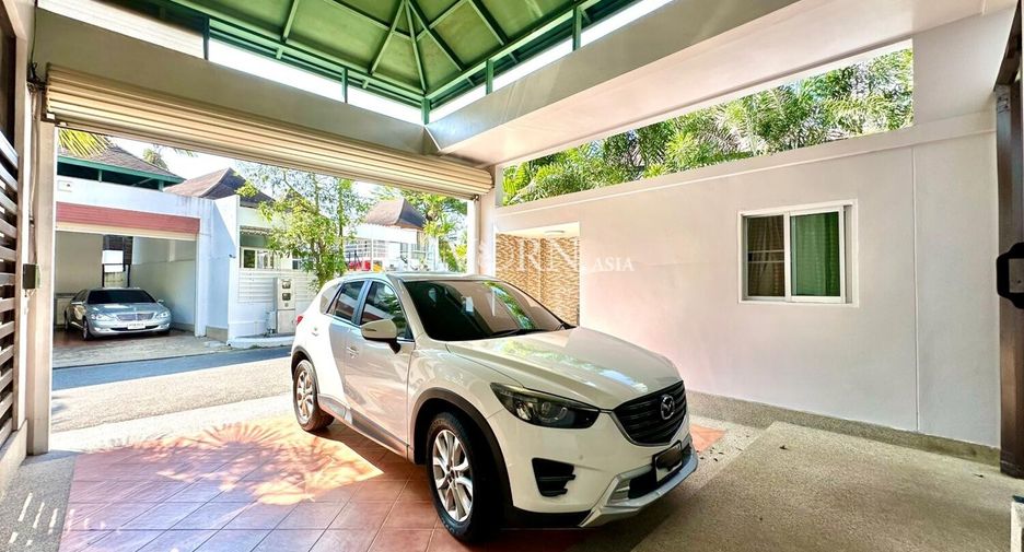Haus zum Kauf mit 5 Zimmer in Sattahip, Chonburi