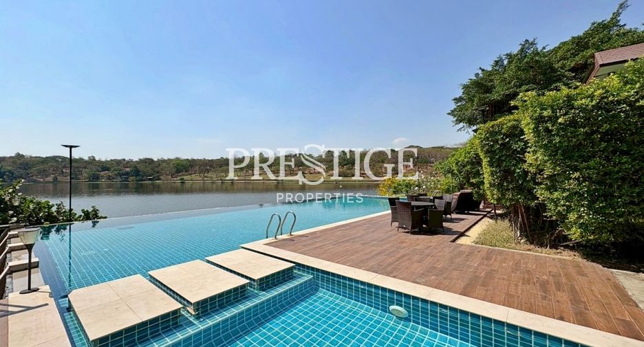 Haus zum Kauf mit 4 Zimmer in Bang Phli, Samut Prakan