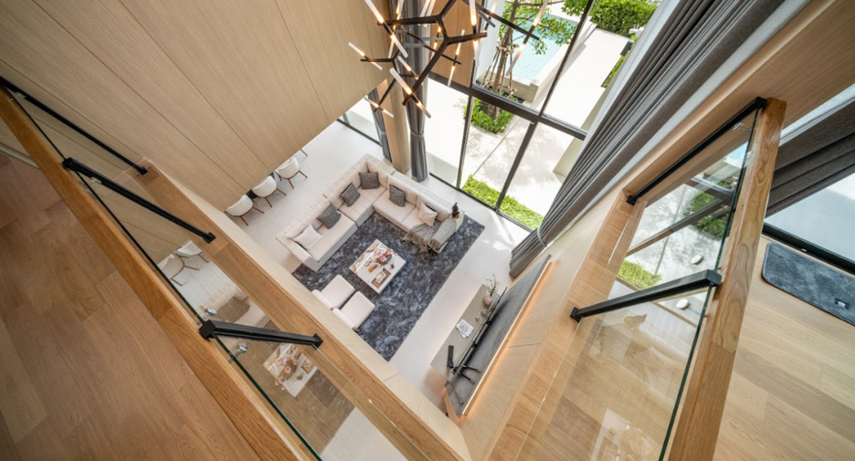 For sale 3 bedrooms house in Taling Chan, Bangkok