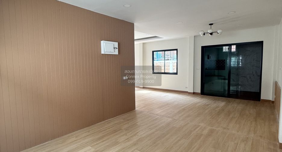 For sale 4 bedrooms house in Bang Bon, Bangkok