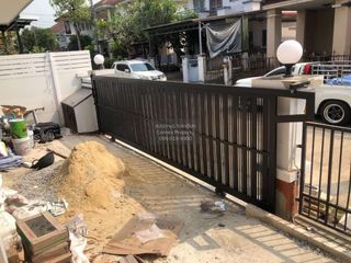 出售 4 卧室 独立屋 在 Bang Bon, 曼谷