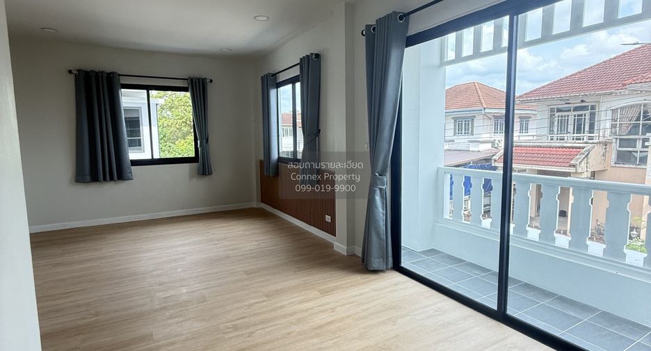 For sale 4 bedrooms house in Bang Bon, Bangkok