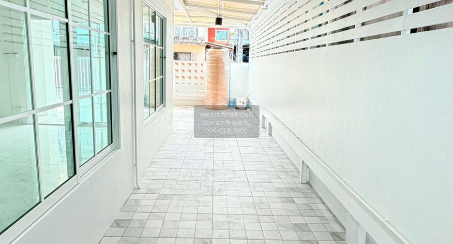 出售 3 卧室 联排别墅 在 Lam Luk Ka, Pathum Thani
