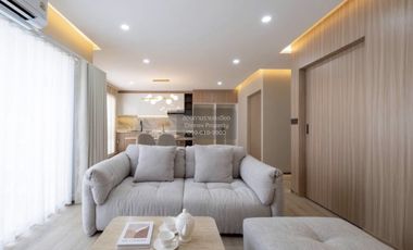 For sale 2 ベッドルーム condo in Watthana, Bangkok