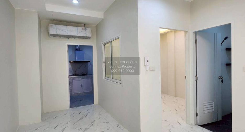For sale 4 bedrooms townhouse in Bang Bon, Bangkok