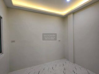 For sale 4 bedrooms townhouse in Bang Bon, Bangkok