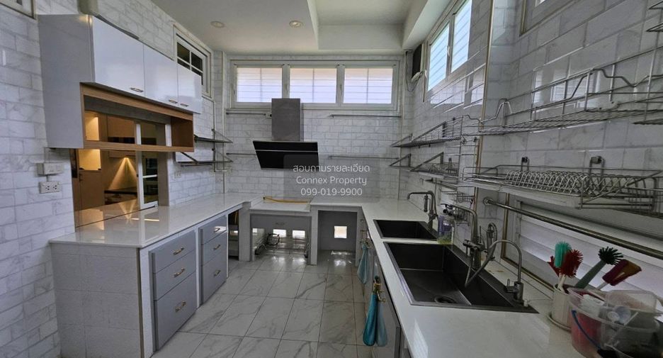For sale 5 bedrooms house in Bang Yai, Nonthaburi