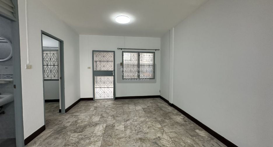 For sale 4 bedrooms townhouse in Bang Bua Thong, Nonthaburi