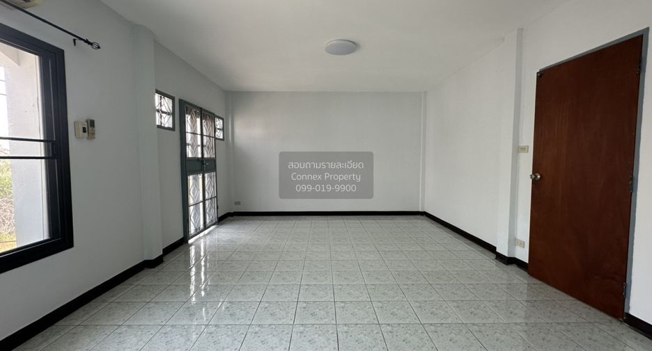 For sale 4 bedrooms townhouse in Bang Bua Thong, Nonthaburi