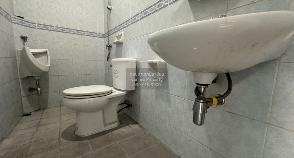 For sale 4 bedrooms townhouse in Bang Bua Thong, Nonthaburi