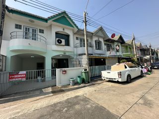 出售 4 卧室 联排别墅 在 Bang Bua Thong, Nonthaburi