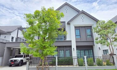 For sale 4 bedrooms house in Bang Phli, Samut Prakan