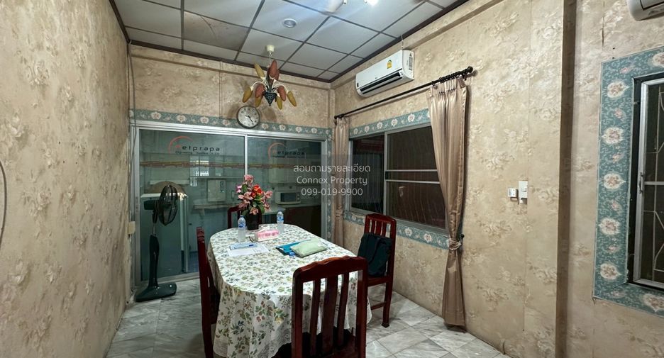 For sale 2 bedrooms house in Bang Kapi, Bangkok