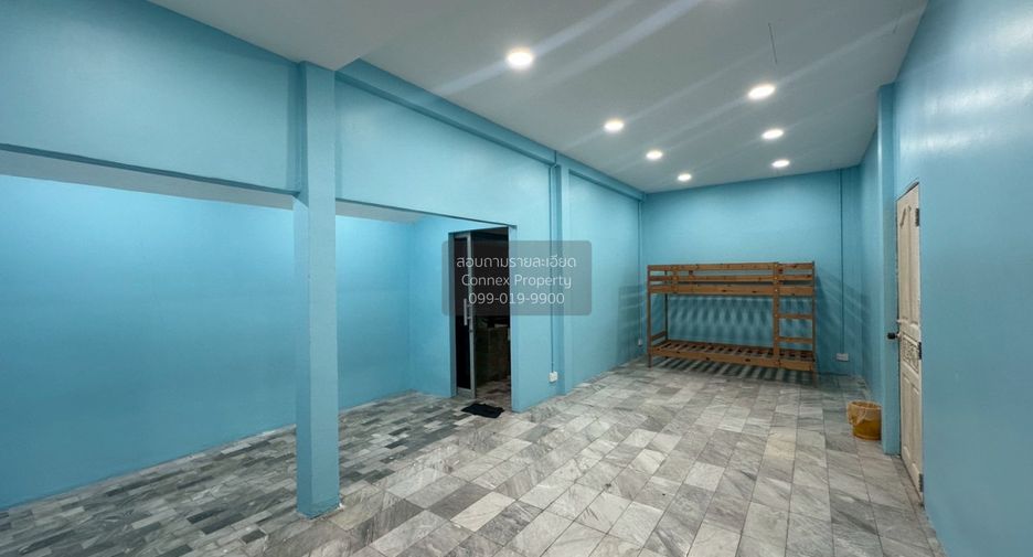 For sale 2 bedrooms house in Bang Kapi, Bangkok