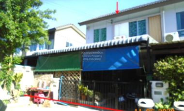 For sale 3 bedrooms townhouse in Mueang Pathum Thani, Pathum Thani