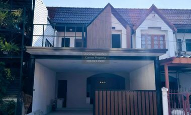 Продажа 3 спальни таунхаус в Bang Bua Thong, Нонтабури