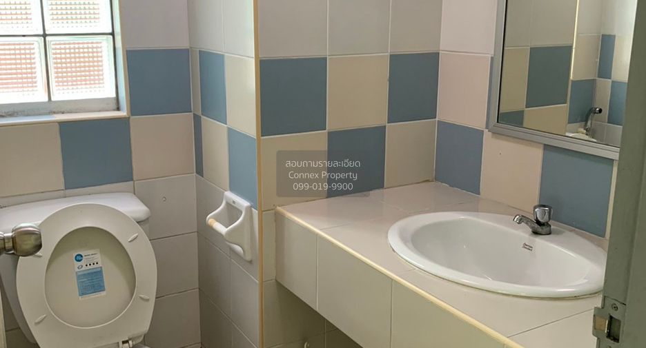 For sale 2 bedrooms condo in Bang Kapi, Bangkok