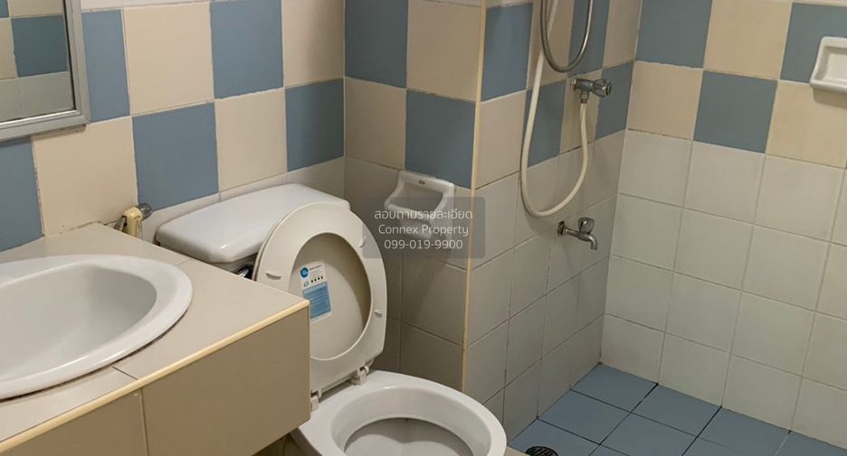 For sale 2 bedrooms condo in Bang Kapi, Bangkok