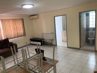 Продажа 2 спальни кондо в Банг Капи, Бангкок