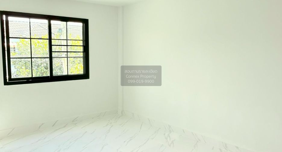 For sale 3 bedrooms townhouse in Thanyaburi, Pathum Thani