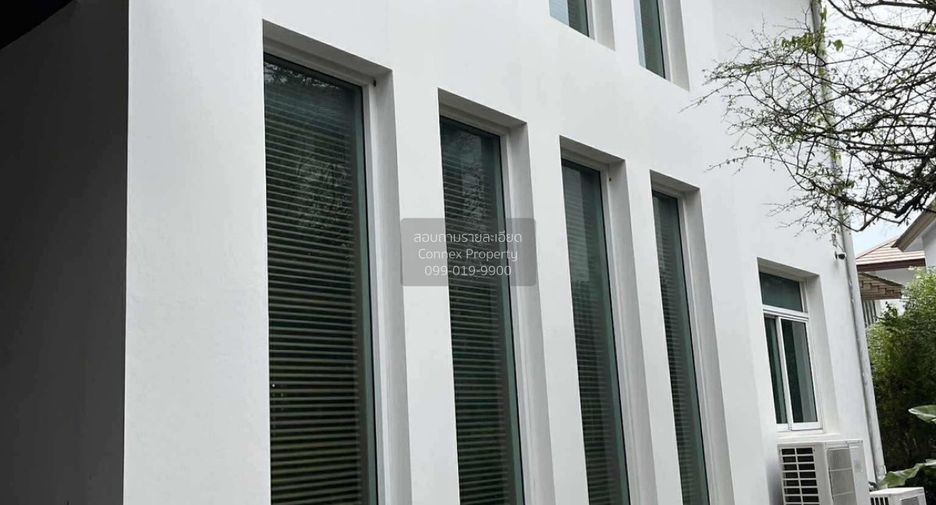For sale 5 bedrooms house in Bang Kapi, Bangkok